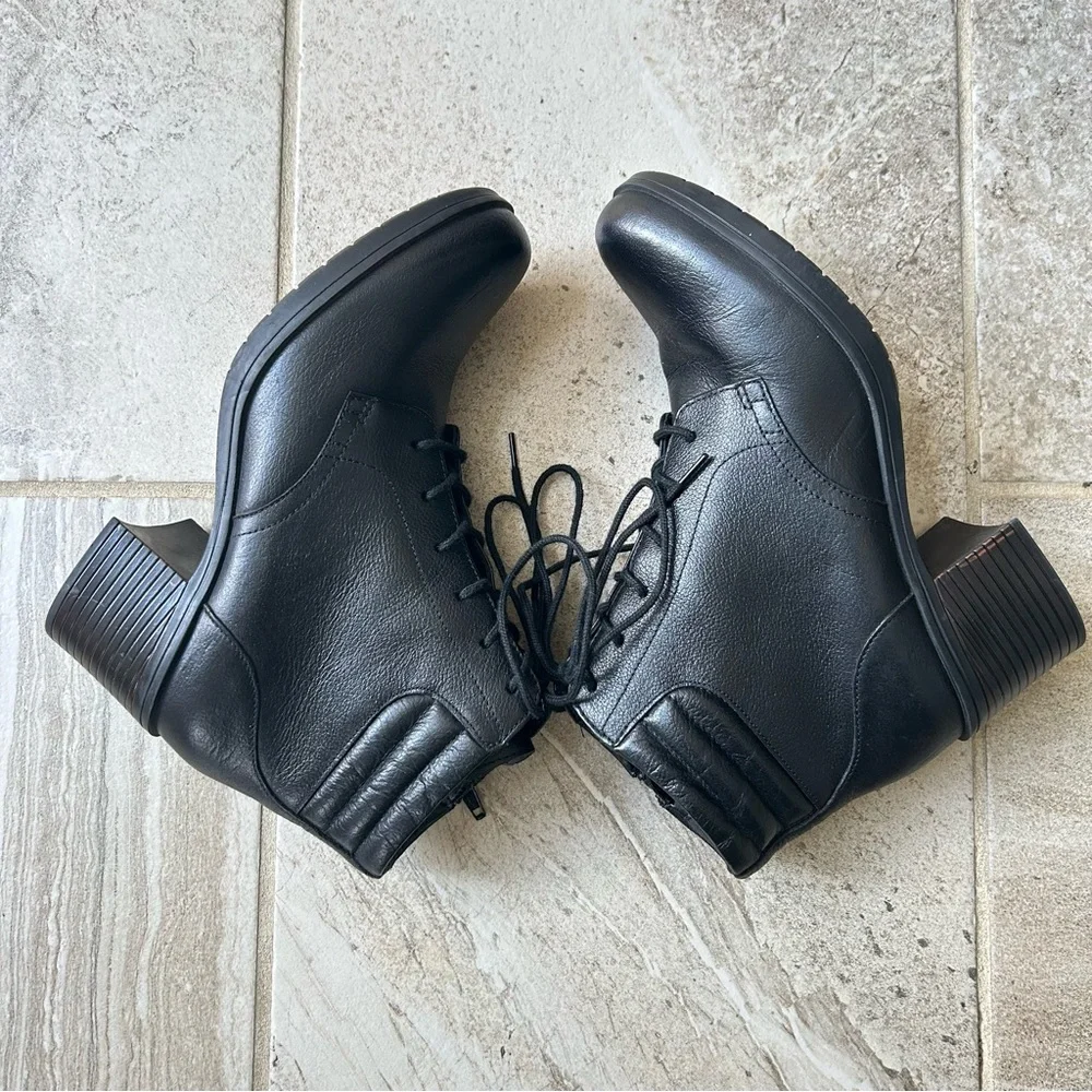 Clarks Women’s Hollis Jasmine Black Leather Lace Up Ankle Boots, Size 8.5M - Picture 7 of 13